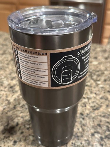 Yeti Rambler Graphite Metallic 30 oz Becher Tasse NEU - Bild 2 von 5