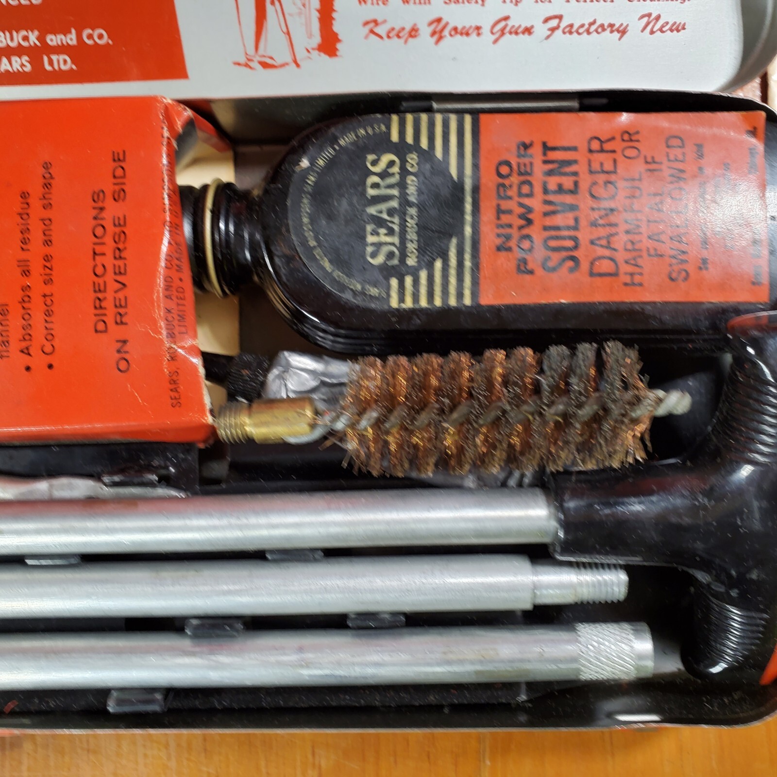 Vintage Sears Roebuck and Co GUN CLEANING KIT No.2140 1216ga Metal Box