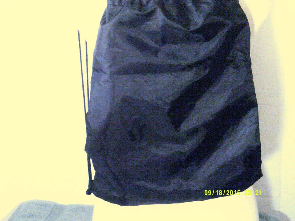 Mochila "GIRLS GOLF" Mujer Cordón Malla Fucsia/Negro Barker Gear 16X12" Foto 4 de 4