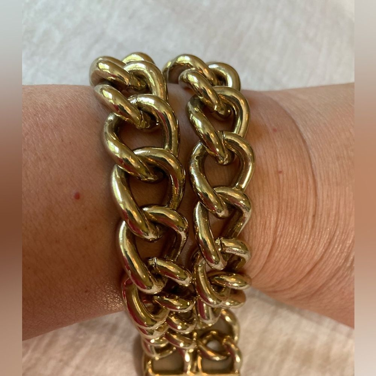 Double Chunky Chains Statement Bracelet Gold Tone - image 5