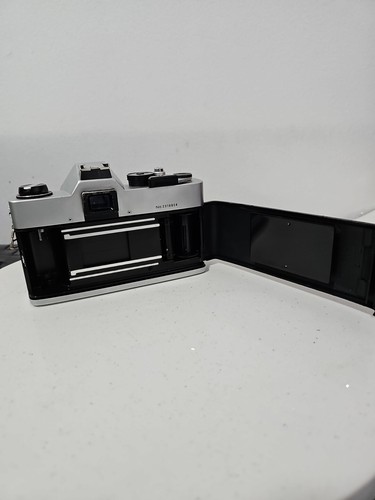 Argus/Cosina® STL 1000 35mm Film Camera - Picture 5 of 7