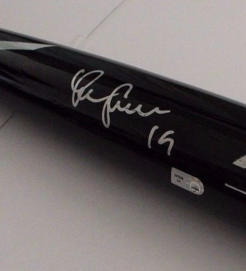 Bate Yunel Escobar Braves Angels Autografiado Firmado MLB Auténtico Mizuno  Foto 2 de 4