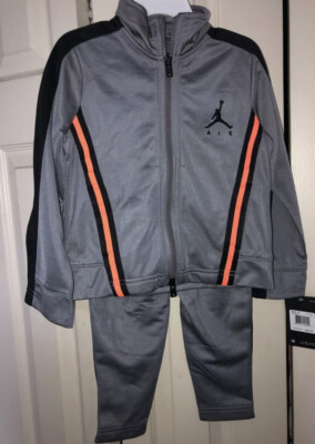 baby jordan tracksuit