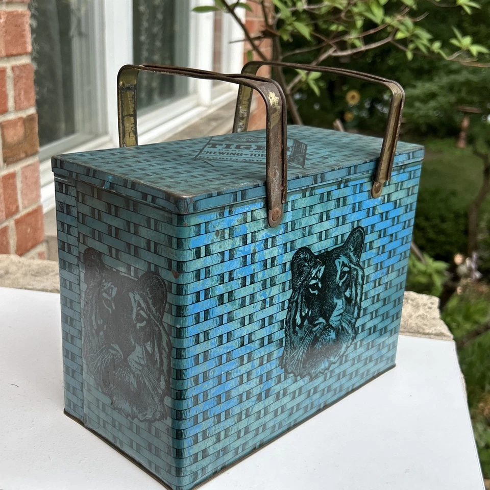 Antique Blue Tin Pail Tiger Tobacco 1900s Antique Lunchbox Rare P Lorillard Co - Image 2 of 4
