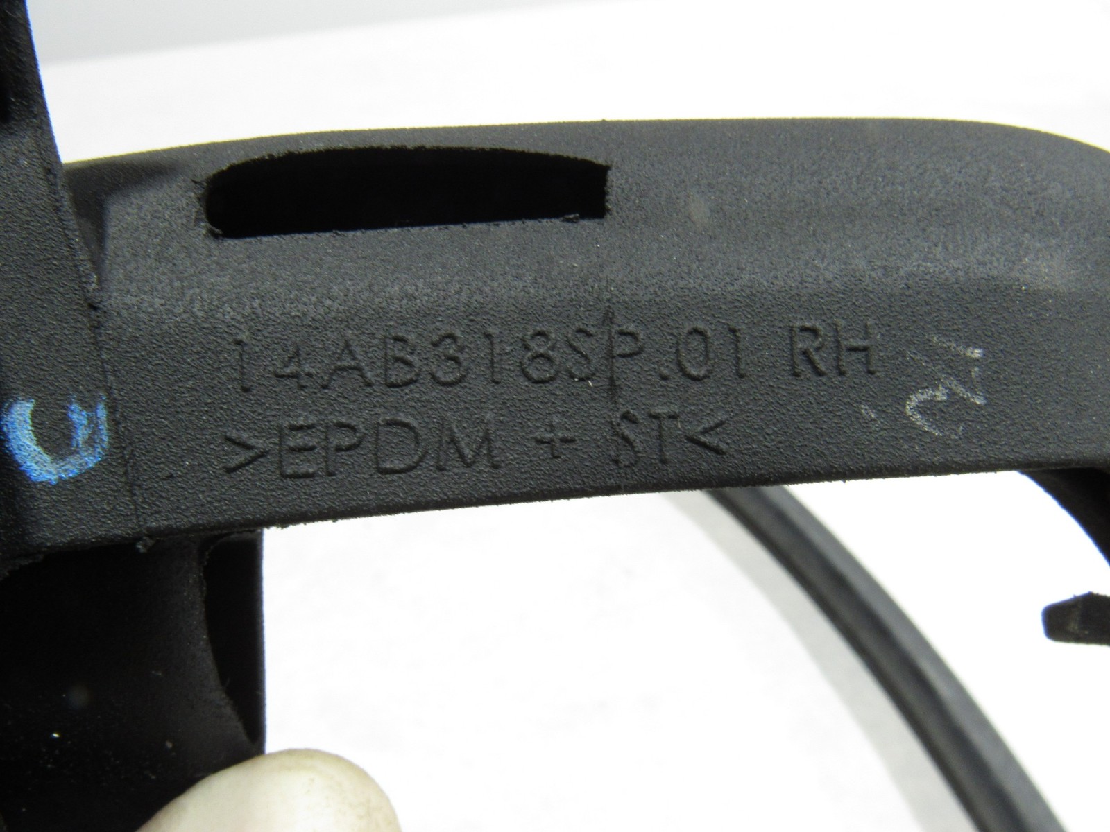 17-20 Mclaren 720S 720 2020 Right Passenger Door Weather Strip Seal #3