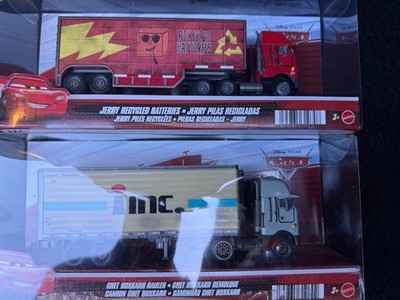 Disney Pixar Cars Jerry Recycled Batteries & Chet Boxkaar Semi
