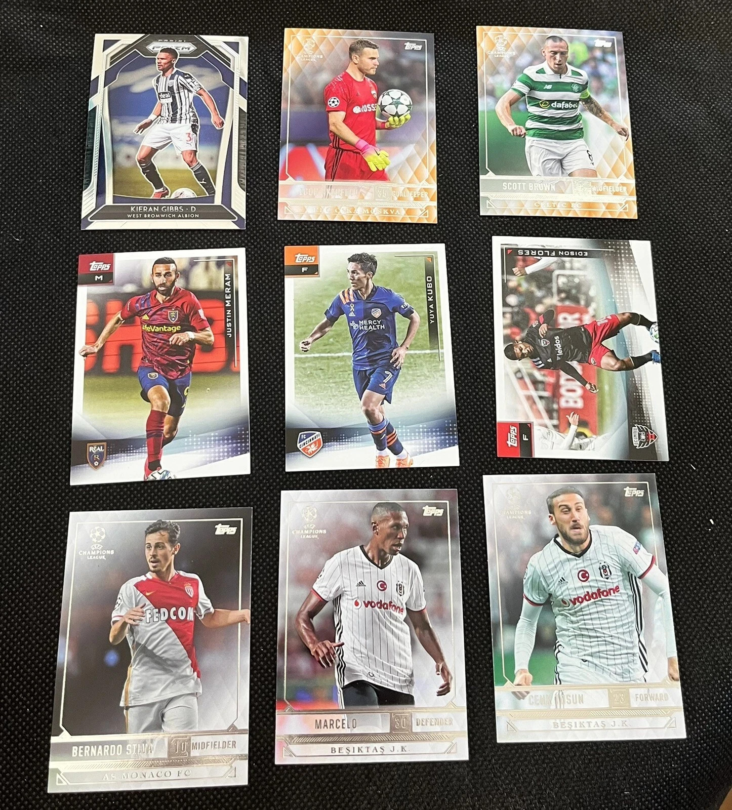 Lot Of 50 New Soccer Cards. view 6