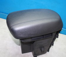 Leder Mittelarmlehne Armlehne Fach 84681-3U010 KIA Sportage III SL Bj.12