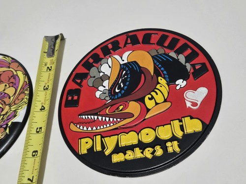 PLYMOUTH Road Runner, TOYOTA Land Cruiser Officially Licensed Round Tin Signs - Picture 3 of 9