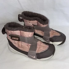 Nike Kids Snow Boots Warm Dusty Pink Kids Size 1 Flex Advance