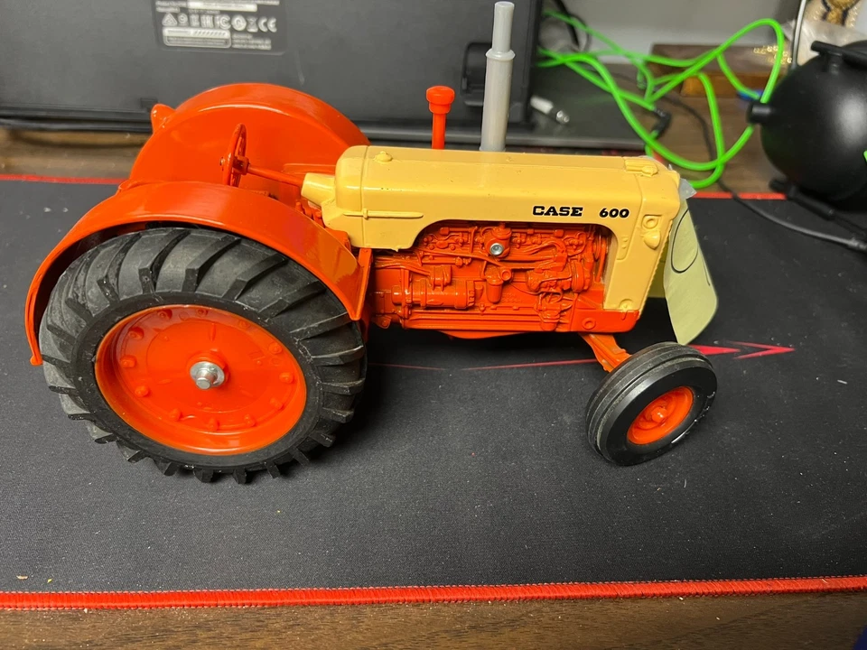 Vintage ERTL Case 600 Tractor, Orange | 1/16 Scale 289 1986 USA 98 - Image 4 of 4