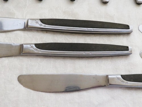 31 pc. Mar-Crest Ebony Stainless Japan Flatware Atomic 5-Star black handle Set! - Picture 3 of 11
