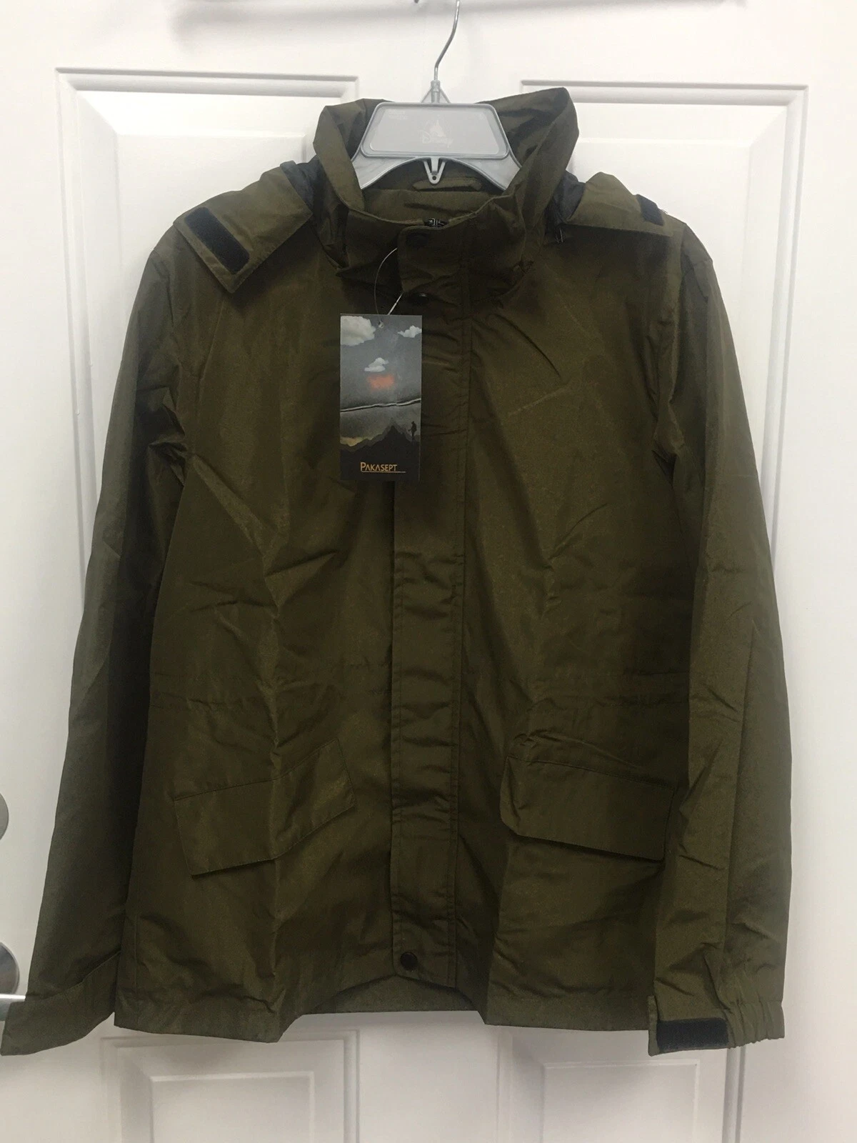 Pakasept Waterproof Jacket Olive Medium
Opens in a new window or tab