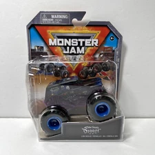 Spin Master Monster Jam Series 35 Son-Uva Digger 1/64 Scale Monster Truck
