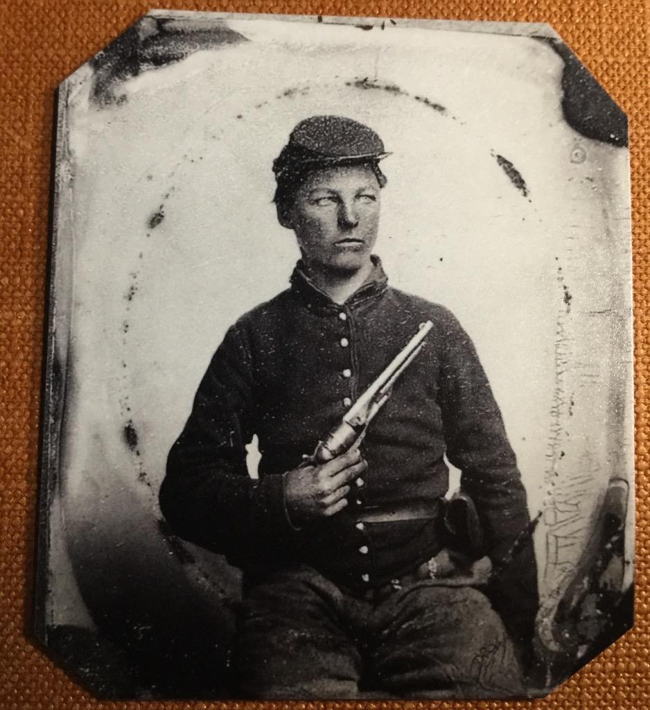 Civil War Union Uniformed Soldier with Colt 1860 Revolver RP tintype C1171RP