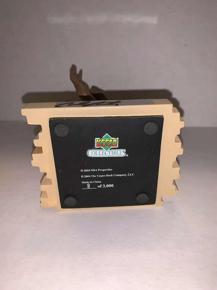 Upper Deck UD Carmelo Anthony 2003 radiocontrol novato autógrafo Gamebreaker nuevo en caja raro Foto 4 de 4