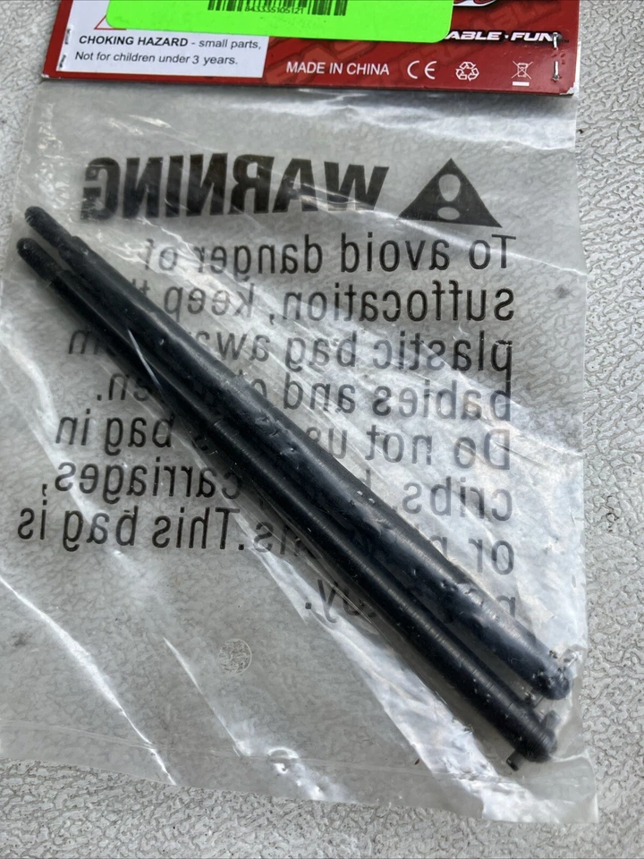 Redcat Camo parts:  70549 Front Lower Susp Arm Hinge Screws & 70579 Rear Axles - Image 4 of 4