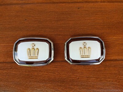 TOYOTA CROWN S140 SIDE ROOF PILLAR EMBLEM LOGO BADGE 1991-1995 OEM