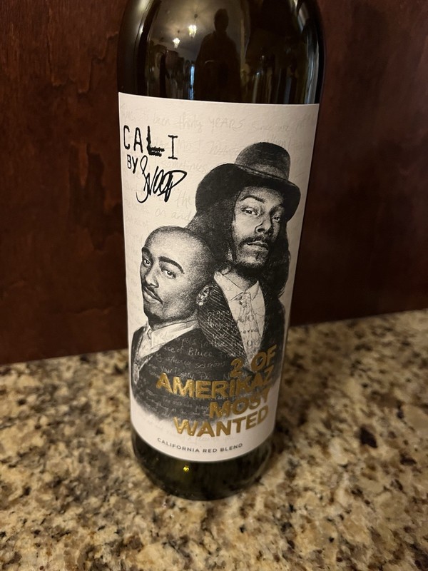 TUPAC Snoop Dogg 19 Crimes 30th Anniv Limited Release Bottle 2Pac Death Row