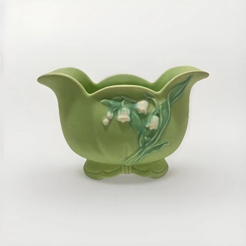 Vtg 20-30’s Weller Pottery Matte Green Lily Of The Valley Art Deco Ceramic Vase