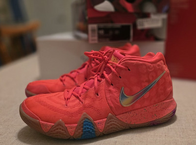 Nike Kyrie 4 Lucky Charms BV0428-600 2018 Red/Multi Mid-Top Basketball