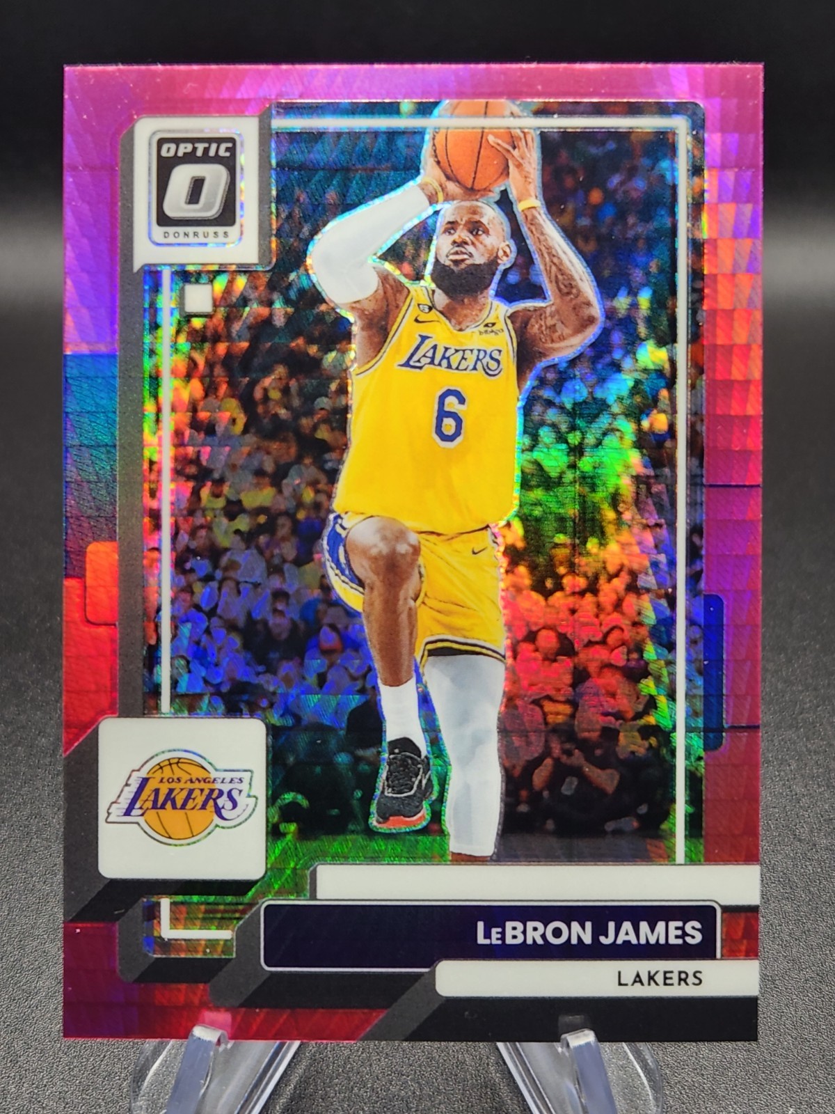 2022-23 Donruss Optic Lebron James Hyper Pink #116 L.A. Lakers