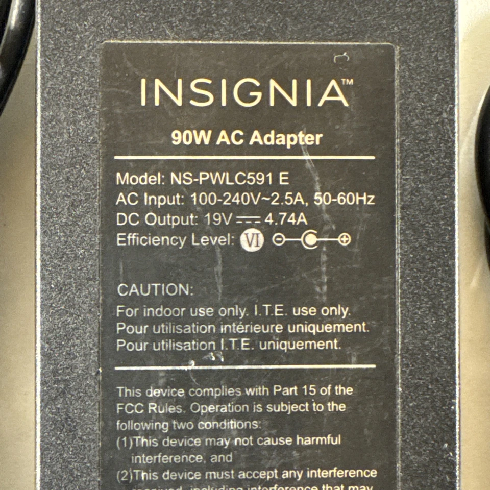 Insignia Universal 90W ac adapter Laptop Charger for Acer HP Lenovo Del Asus - Image 3 of 4