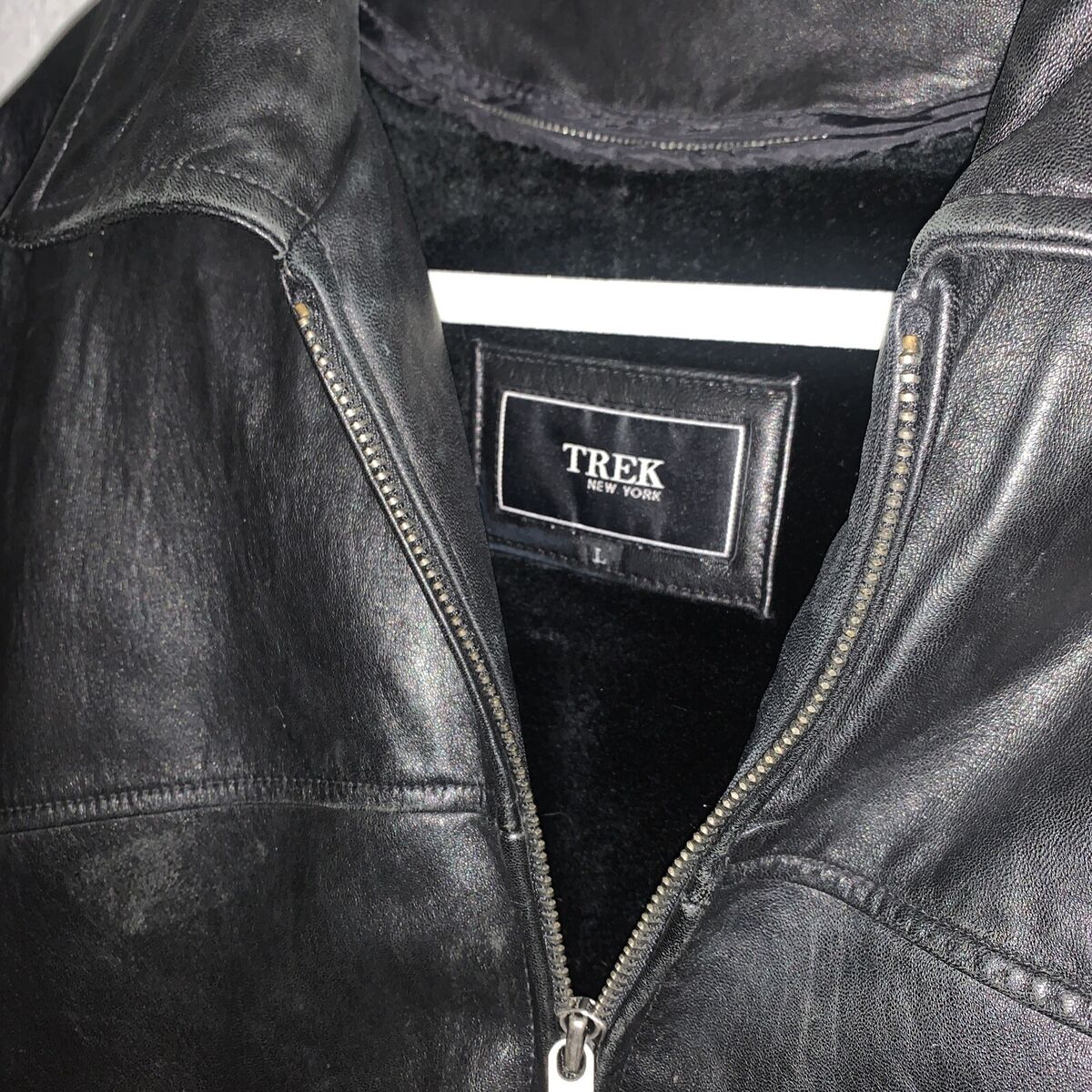 TREK NEW YORK MENS LEATHER JACKET SIZE LARGE BLACK LEATHER TREK NEW YORK MENS LEATHER JACKET SIZE LARGE BLACK LEATHER