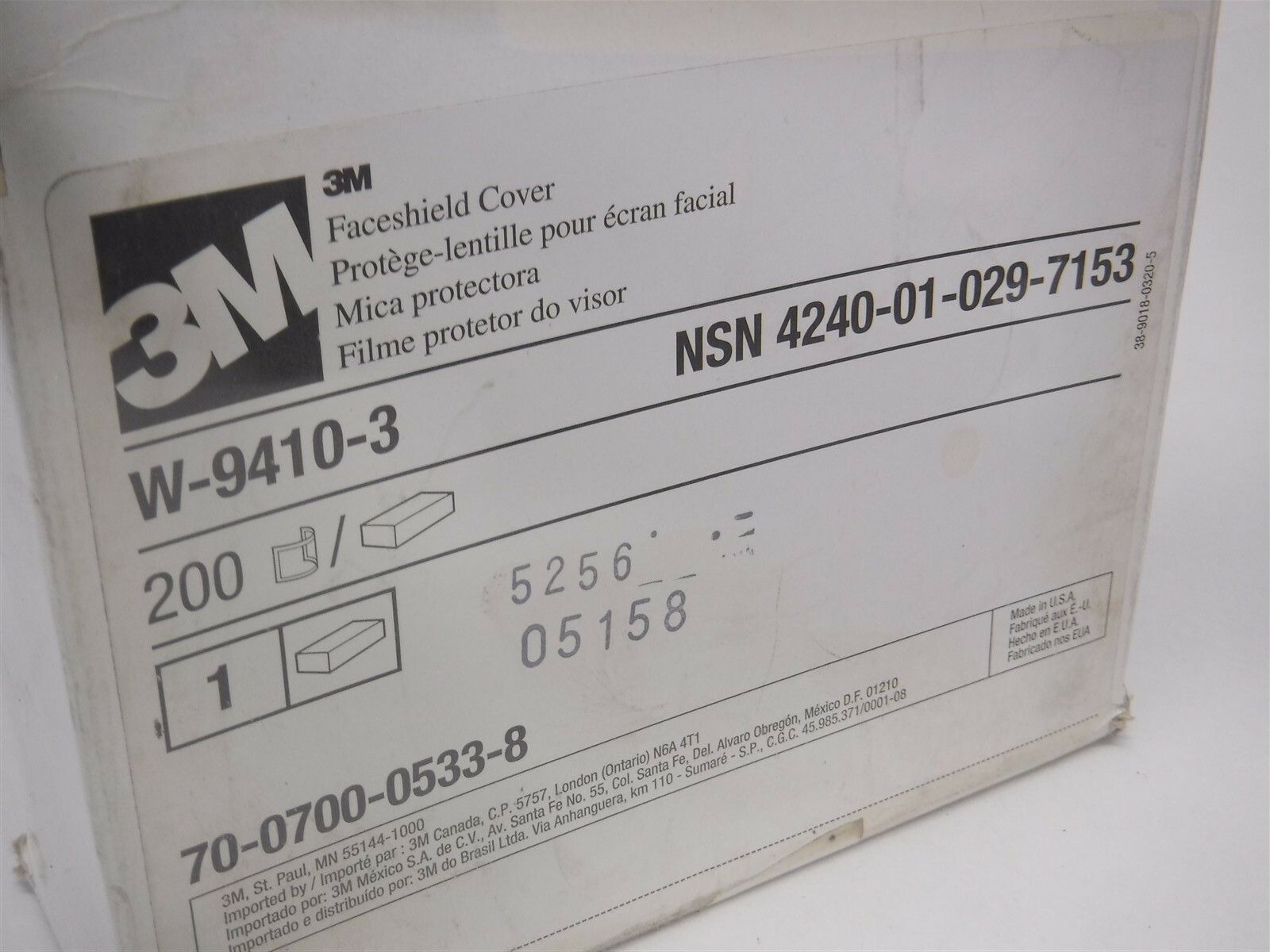 BOX OF 200 3M W-9410-3 PLASTIC FACESHEILD COVERSSIZE 5.5 x 10.5" OLD STOCK  P5-2