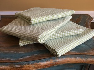 Set Of 4 Pottery Barn Kids Curtain Panels Set Green Gingham