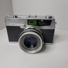 PETRI 7S Circle Eye System Camera w F2.8 45mm Lens with Case. Vintage.