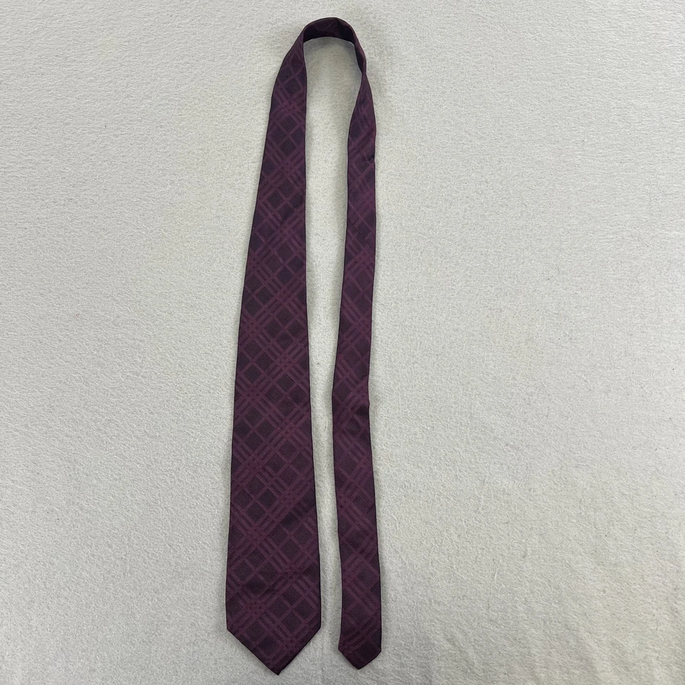 Corbata Burberry London para hombre púrpura seda a cuadros tejida patrón hecho en Italia formal Foto 3 de 4