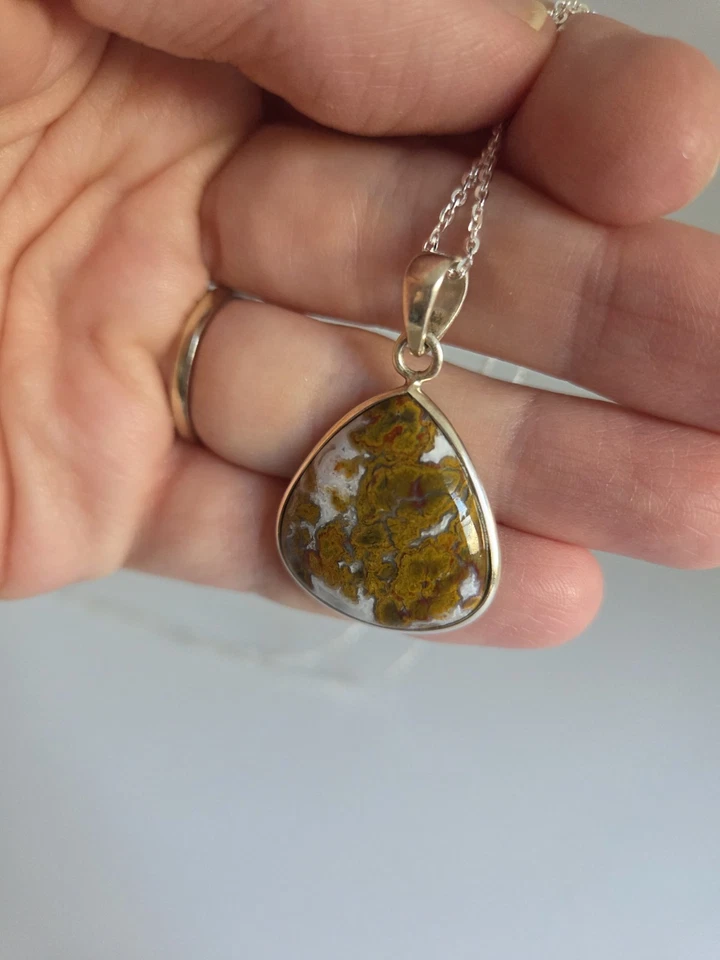 Collar colgante de ágata fósil de coral de plata de ley 925 Foto 4 de 4