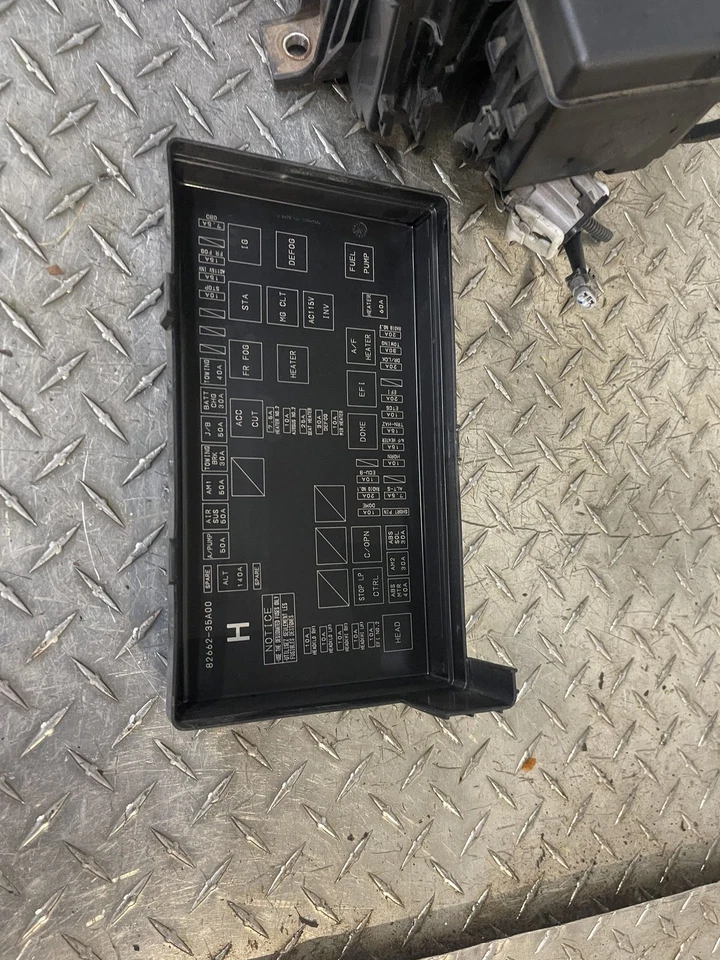 2005-2009 Toyota 4runner 4.7 V8 Engine Cleaner Box Assembly Tested Oem Foto 2 de 4