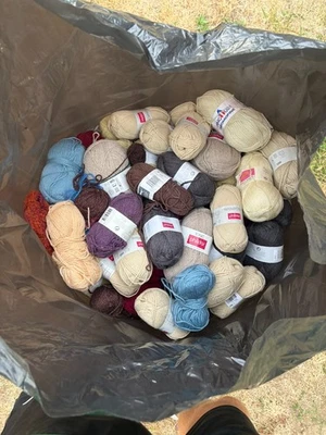 Gros lot laine en vrac 12kg 3/4 - Photo 1/3