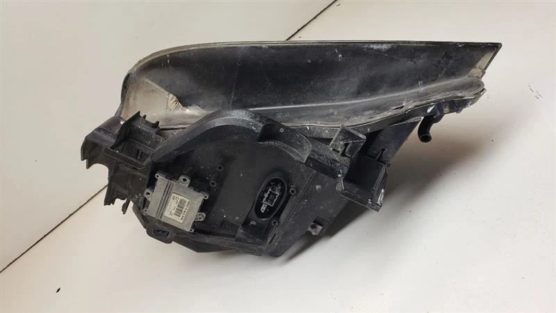 2004 2005 2006 2007, BMW 545I, Front Left Headlamp With Xenon, PN:63127160197 - Image 3 of 4
