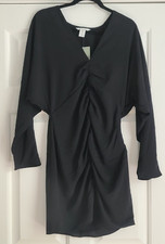 H&M Women's Sz M NWT Black Knee Length Dress Stretch Long Sleeve Gathered Front