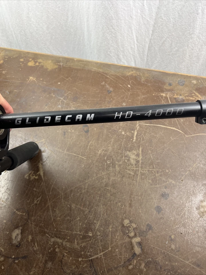 Glidecam HD 4000 DSLR Gimbal/Stabilizer     S1 - Image 2 of 4