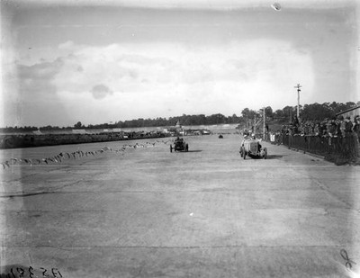 Johnstone Frazer Nash leads E Ringwood Frazer Nash during the JCC - Old Photo