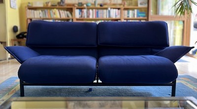 Sofa Zweisitzer Cassina Veranda, blau, gebraucht, italienischer Designklassiker
