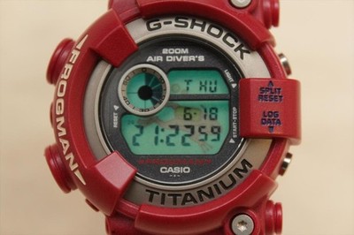 CASIO G-SHOCK Frogman DW-8201 rot aus Japan