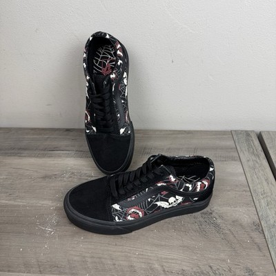 Vans Old Skool Glow Frights Sneaker Black Suede Skull Men s Size 4 Women s 5.5