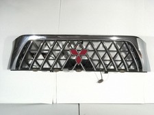 Calandre Mitsubishi L200