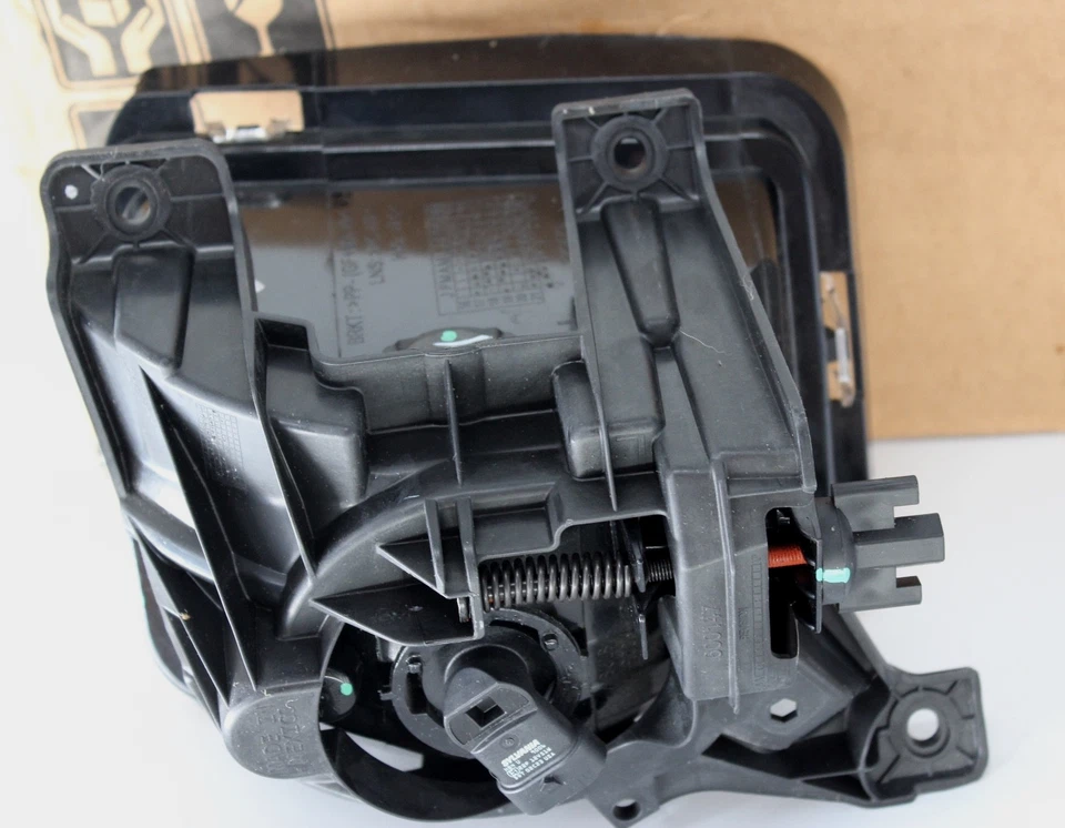 Ram 2013-2024 OEM MOPAR 68104821AF CONDUCTOR LH FARO ANTINIEBLA DELANTERO NUEVO Foto 4 de 4