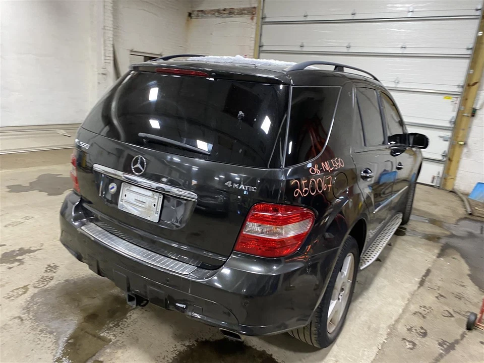 Used Left Headlight Assembly fits: 2008 Mercedes-benz Mercedes ml-class 164 Type - Imagem 4 de 4