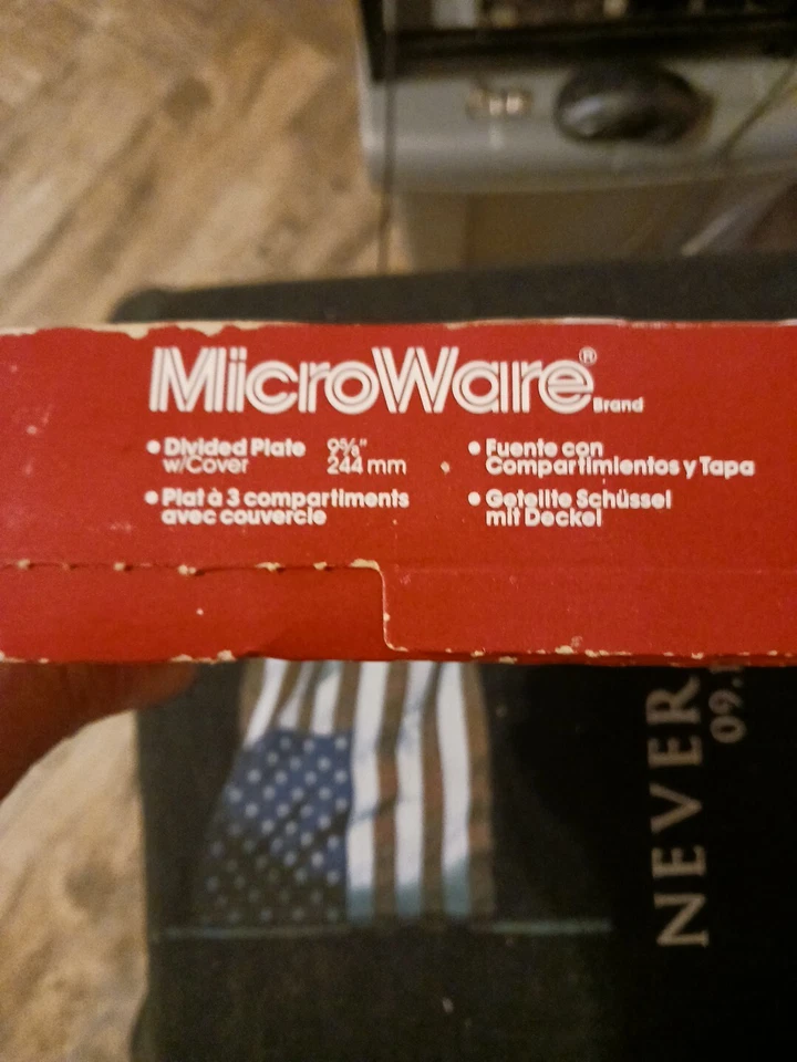 Vintage Anchor Hocking MicroWare Divided Plate w/Cover PM486/T1 New In Box - Image 4 of 4