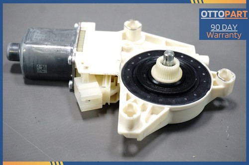 2008-2014 Mercedes W204 C350 Front Right Passenger Side Window Regulator Motor - Picture 8 of 10