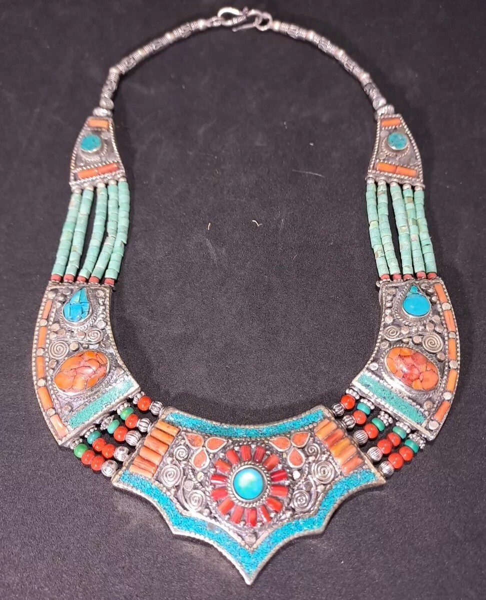 Collier tibétain