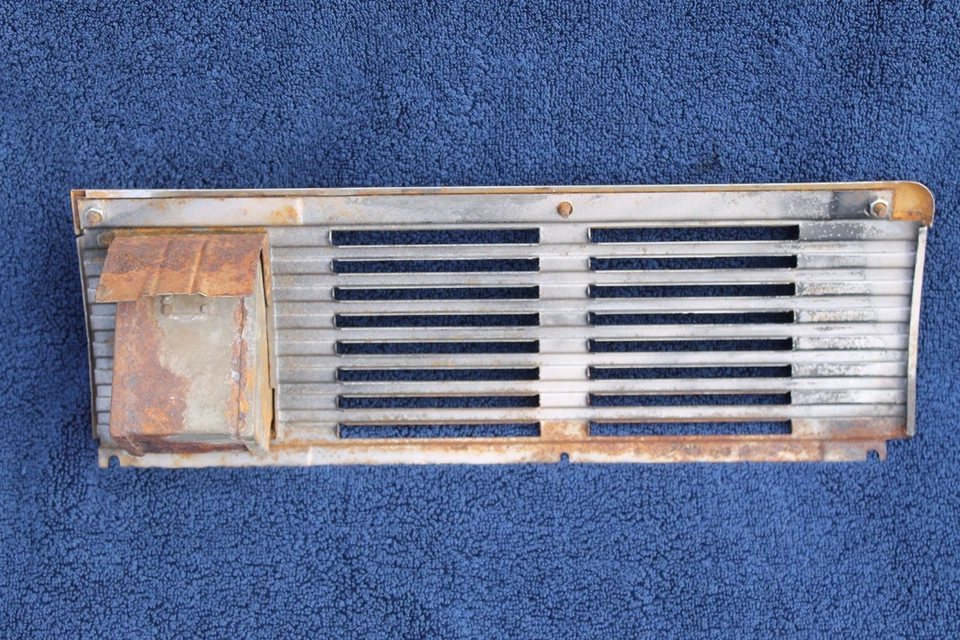 1947-1953 Chevy Truck Speaker Grille Ashtray Assembly Accessory Advanced Design Foto 3 de 4