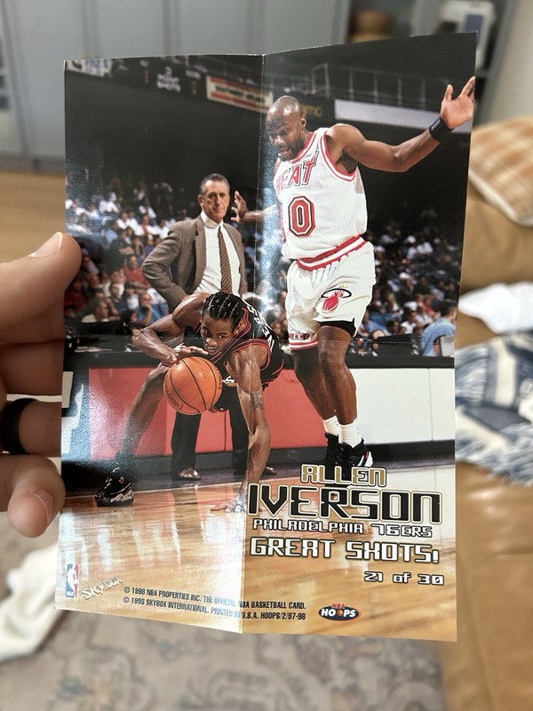 1997-98 NBA Hoops - Great Shots Allen Iverson #21